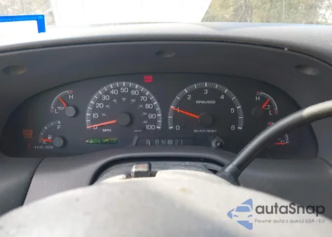 2003 Ford F-150 Lariat/Xl/Xlt z USA, uszkodzony, nr VIN 1FTRX17W53NA59863